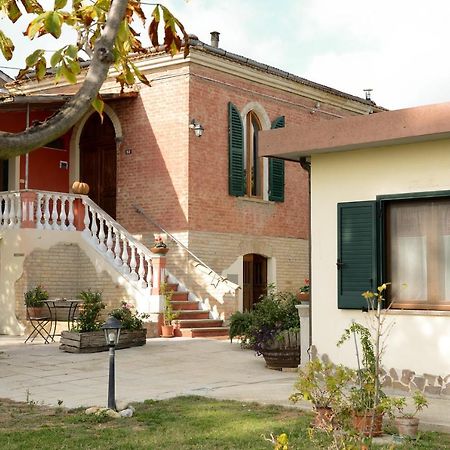 La Casa Di Andrea Hotel Киети Екстериор снимка