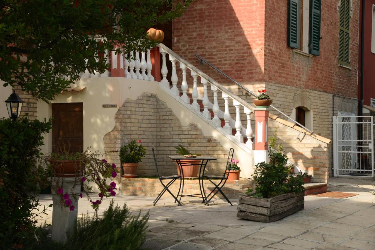 La Casa Di Andrea Hotel Киети Екстериор снимка